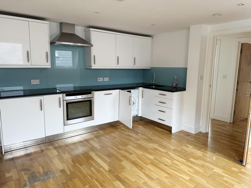 Lot: 7 - ONE-BEDROOM TOP FLOOR FLAT - Kitchen & Open plan living area